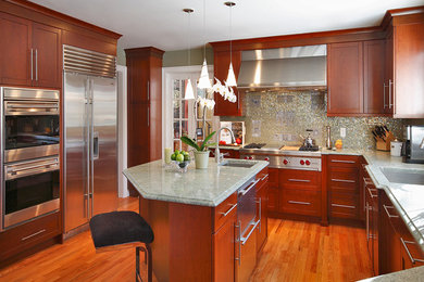 Kitchen photo in New York