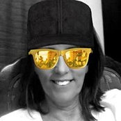 Elaine Walsh's photo
