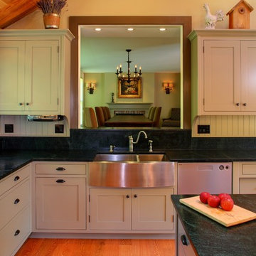 Colonial Farmhouse
