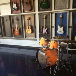 Guitar Display Cases / Shadow Boxes - Products