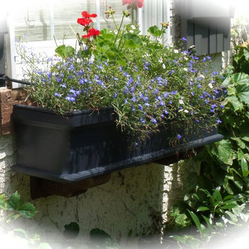 Wood flower boxes