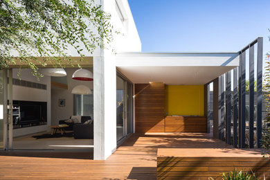 Photo of a contemporary deck in Adelaide.