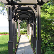 walkway between both doors
