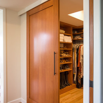 LESCHI MASTER SUITE