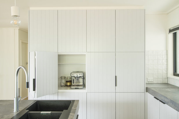 Beach Style Kitchen by NOSIVA Custom Cabinetry