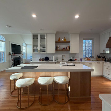 Modern Kitchen Remodeling with Custom Cabinets