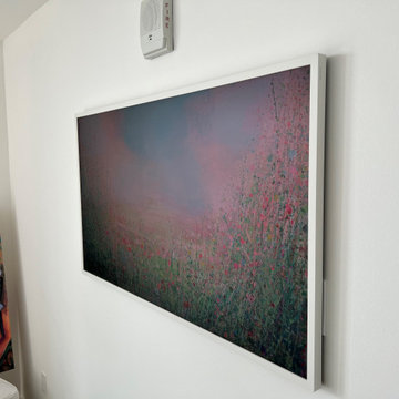 Samsung 2022 Frame TV close-up