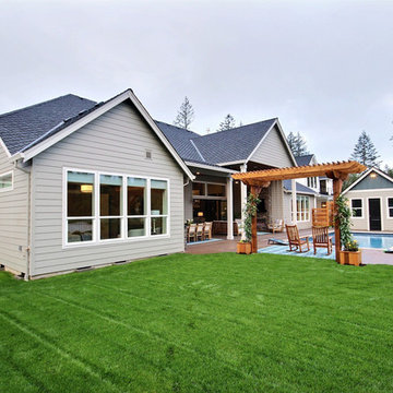 The Eagle's Peak : 2018 Parade of Homes