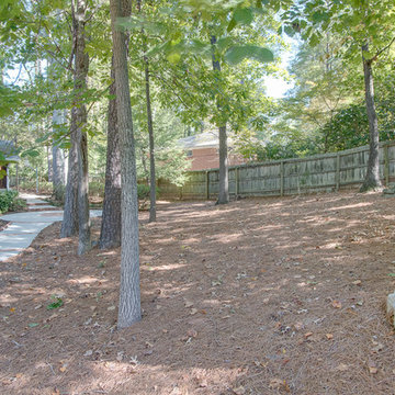 Echo Cliff Court