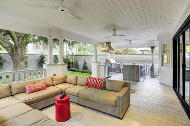 Elegant patio photo in Houston
