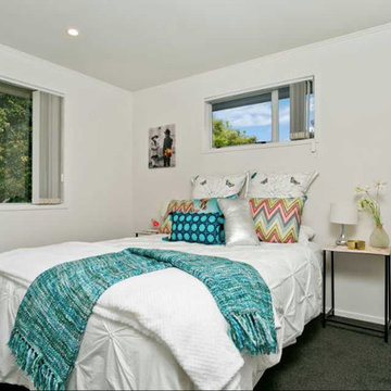 S O L D 136 Waimumu Road