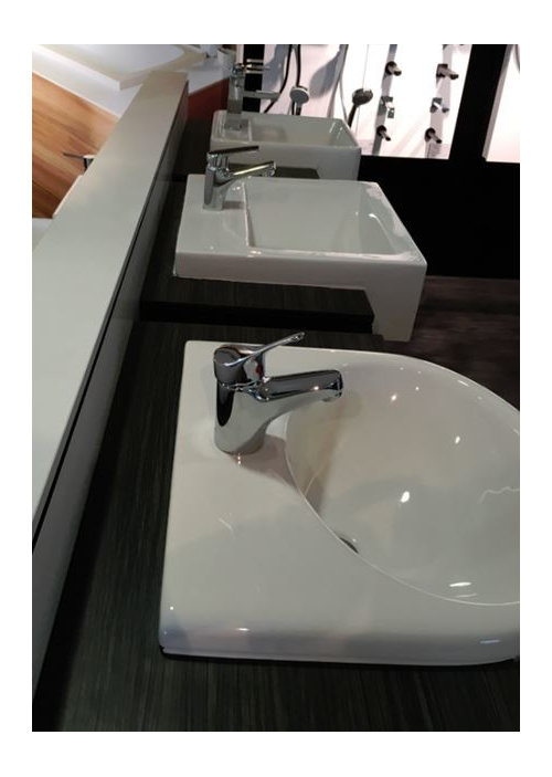 Semi Recessed Basins what gap behind basin to wall? Tight or a Gap