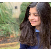 Ushba Sayas foto