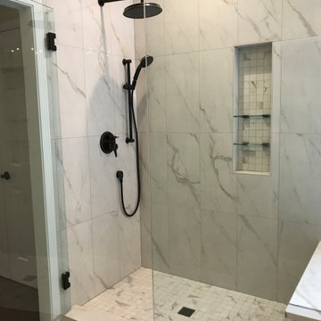 Warm and up-to-date Master Bath