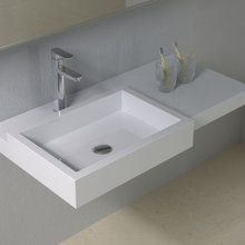 Bathroom:  1/2 Upstairs