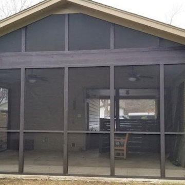 Central Austin Screen Porch