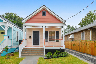 Arts and crafts home design in New Orleans.