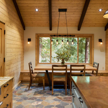 Rustic Elegance: A Cozy Cabin Kitchen Reimagined