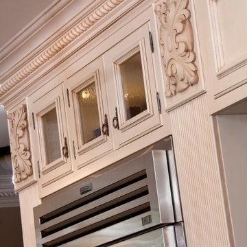 Traditional Kitchen | Rutt Cabinetry | Kinsella Kitchens & Baths