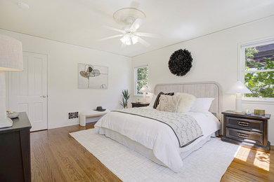 Example of a bedroom design in Los Angeles