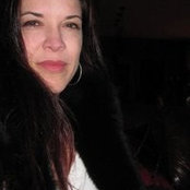 Julie Low's photo