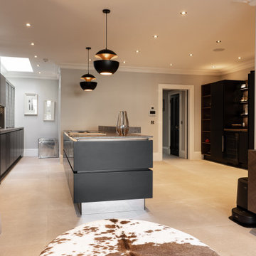 Kitchen - Bianco Royal Tile