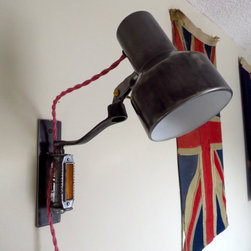 Pedal & Swing - Wall Lighting