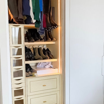 Bedroom Wardrobe with Poplar Plywood Interior, Brass Inlay and LED | Cheltenham