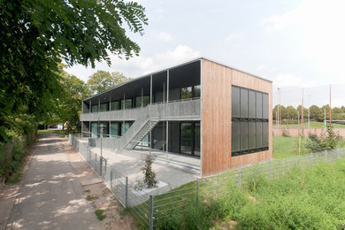 Photo of a contemporary home in Frankfurt.