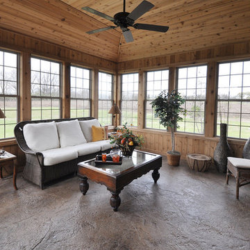 3-season room