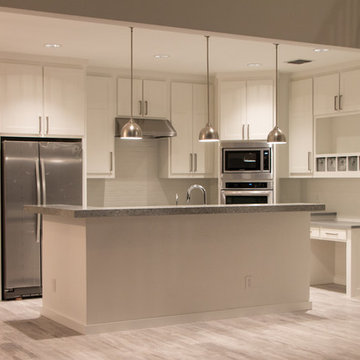 Train Custom Homes-Pictures of Custom Kitchens in Custom Homes.