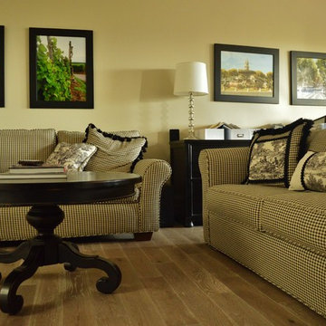 Lush, Contemporary, French