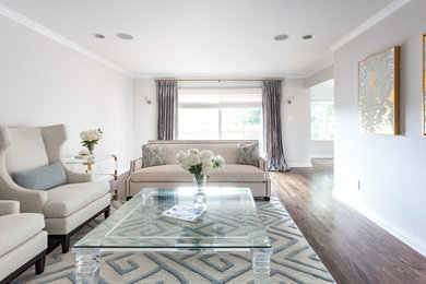 Home design - transitional home design idea in Detroit
