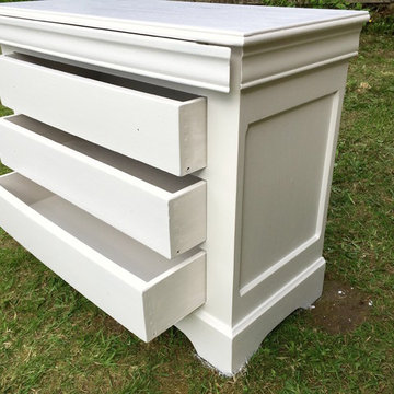 Réalisation patine à l'ancienne sur une commode