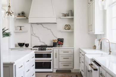 Inspiration for a transitional kitchen remodel in Oklahoma City
