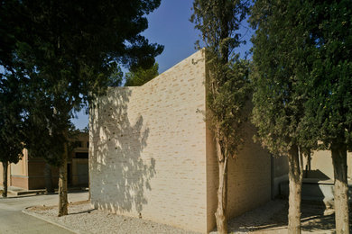 Exterior 04
