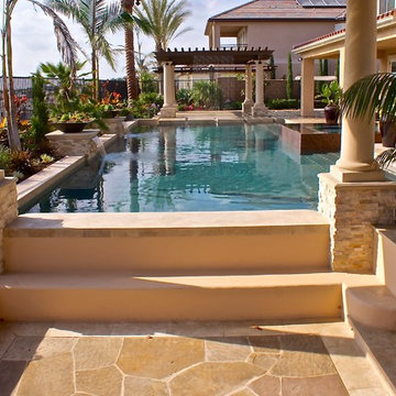 Pools/Spas