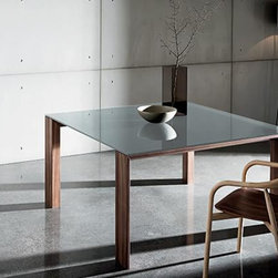 Toronto dining table by SOVETITALIA - Dining Tables
