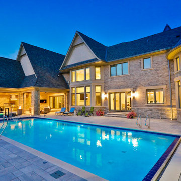 St. Charles Swimming Pool and Hot Tub with Floating Steps