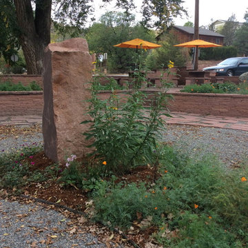 Town of Lyons Plaza Garden...