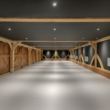 6 Bay Garage Complex Fitted Out As Car Show Room