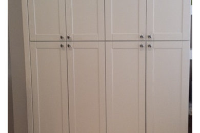 Trendy kitchen photo in Miami