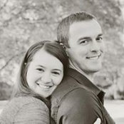 Kari Lewis's photo
