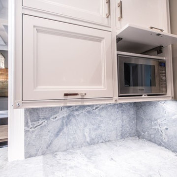 Transitional Kitchen