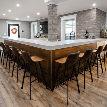Shorewood's Basement: Screens, Seats & Spirits