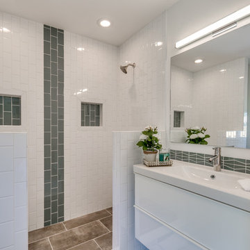 Mid-Century Bell Isle Beauty