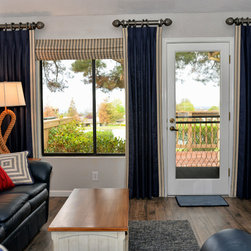 Nautical Theme In A Living Room - Curtains