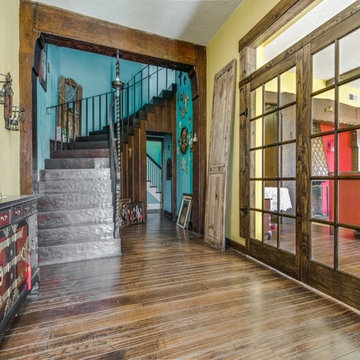 215 W Laurel St, San Antonio, TX
