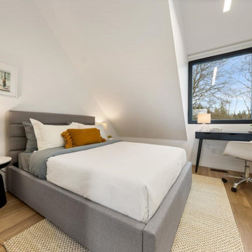 Second Bedroom - Modern