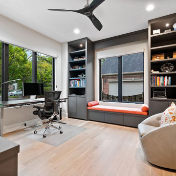 Modern Functional Office Room